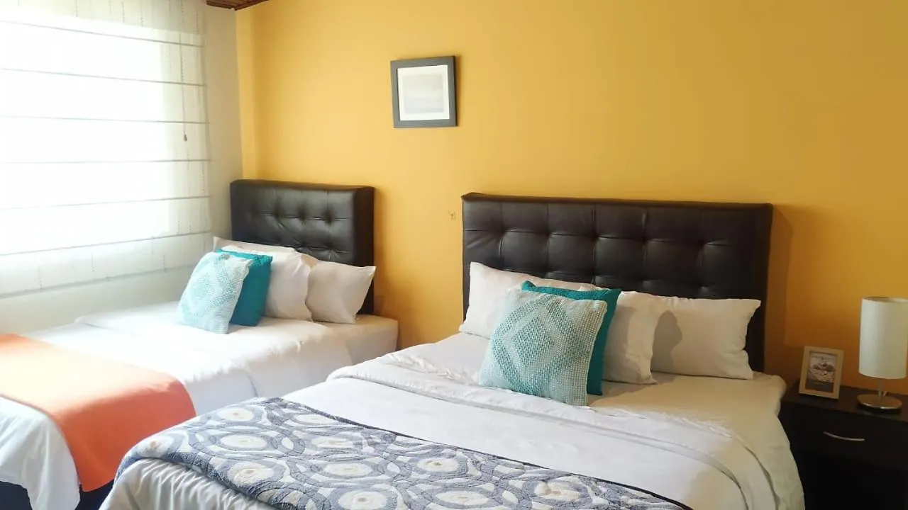 Casa Prada Bed & Breakfast Μπογκοτά