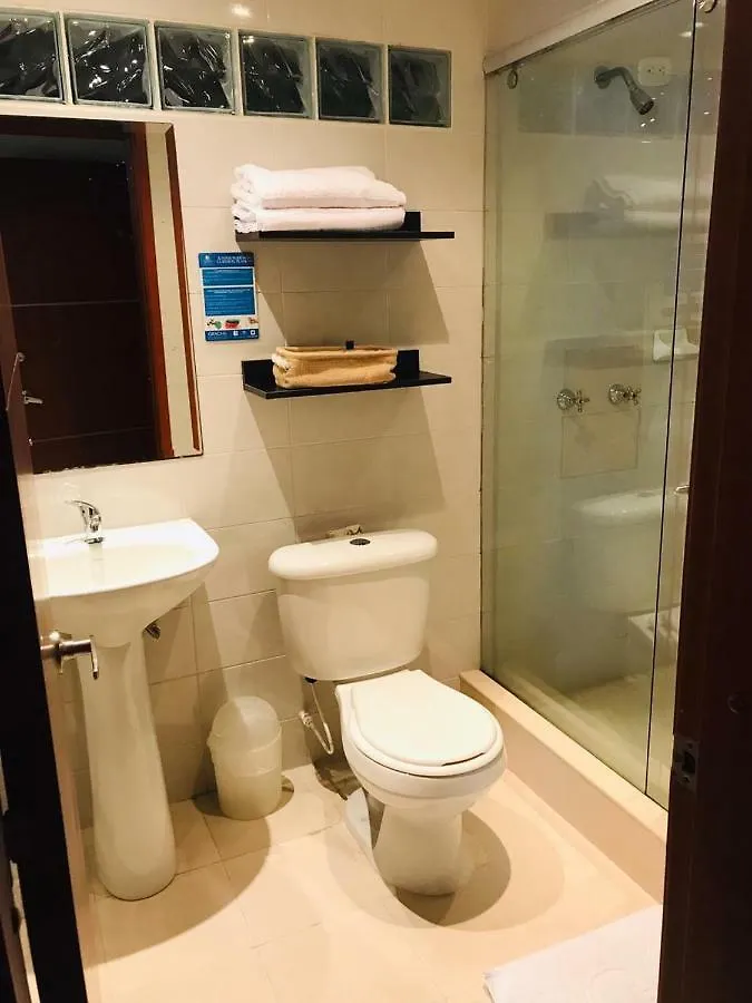 Casa Prada Bed & Breakfast Μπογκοτά